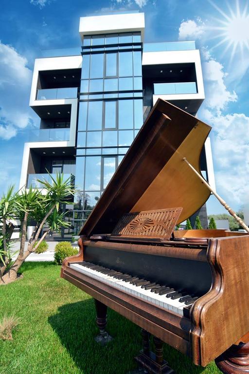 Imperia By Zev Apartments Navodari Ngoại thất bức ảnh